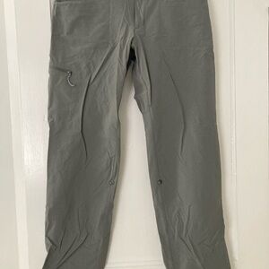 Women’s Hiking Pants